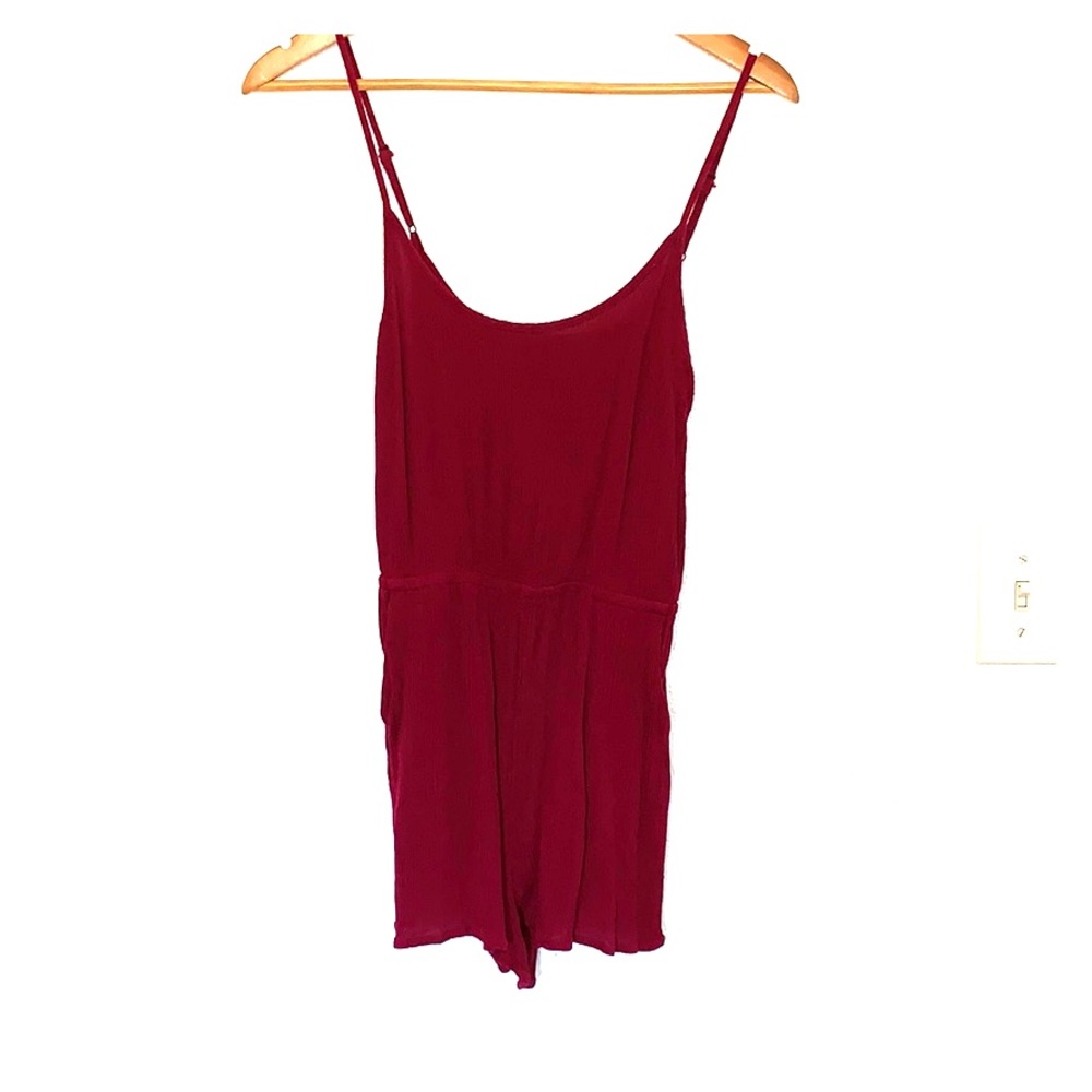 Burgundy romper with pockets